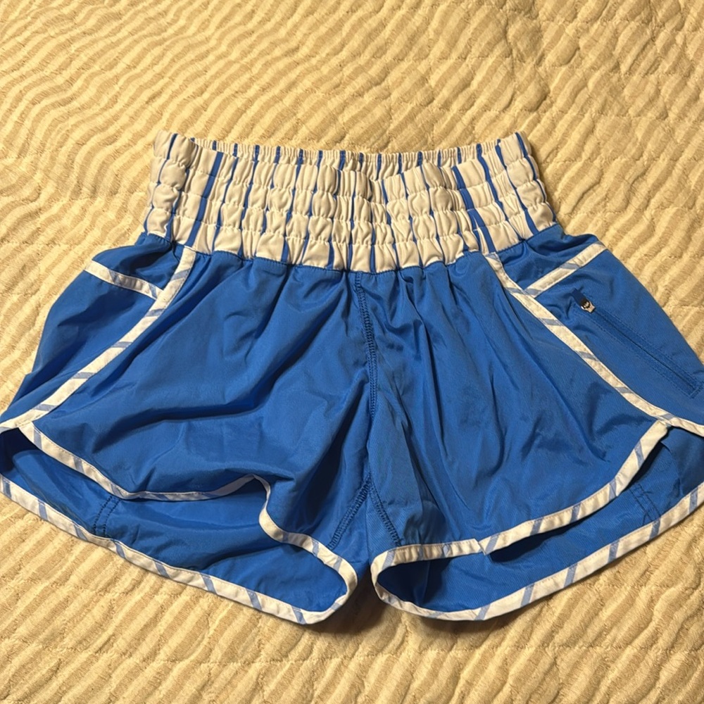Lululemon shorts sz 8